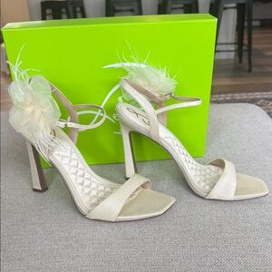 Sam Edelman Beige Heels with Floral Accent